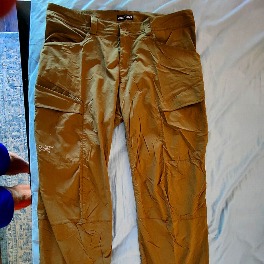 Arc'teryx Men's Rampart pants 36x32